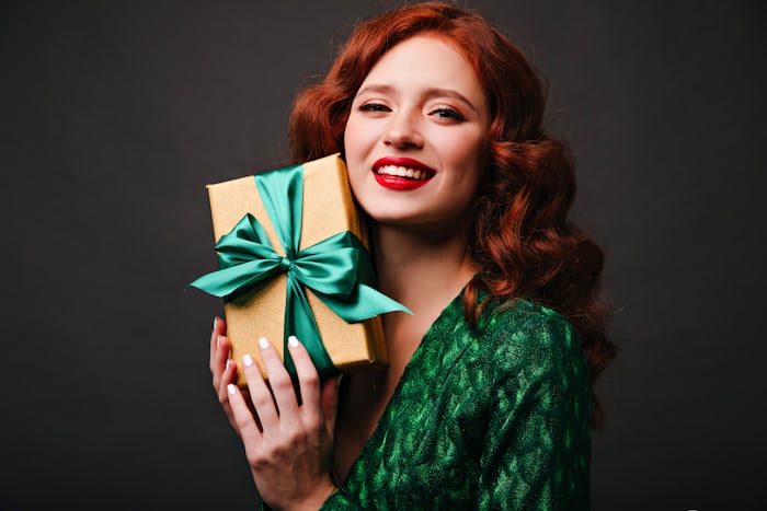 TOP GIFT IDEAS TO IMPRESS YOUR SUGAR MUMMY